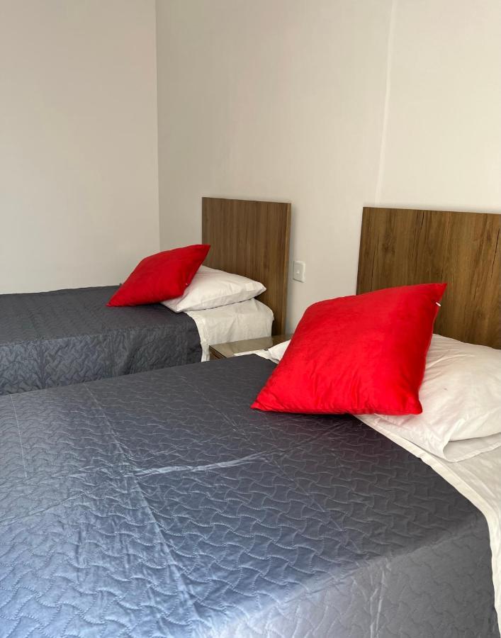 Room With Private Bathroom Слима Екстериор снимка